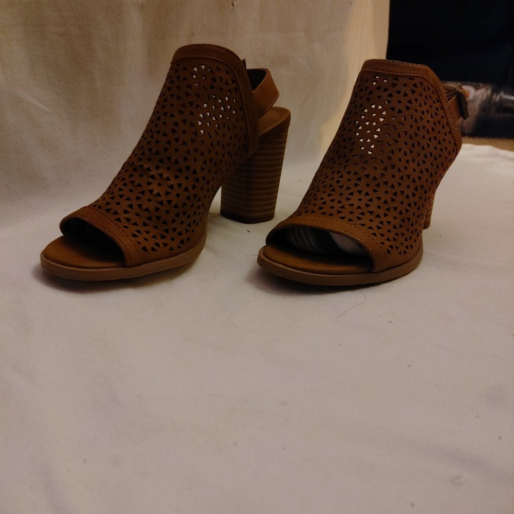 Liz Claiborne Block Heel Sandals ankle booties